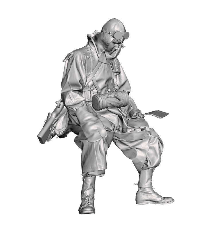 German WW2 Waffen SS Despatch rider reading map 1/35