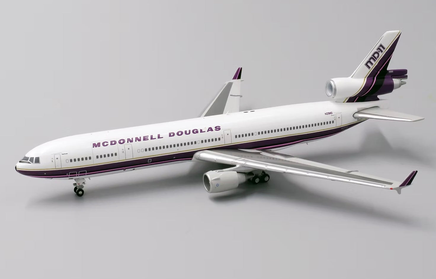 McDonnel Douglas DC-10 House Color