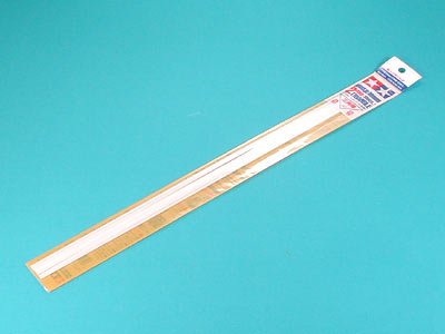 Tamiya Plastic Beams Triangle 2mm (10pcs.)